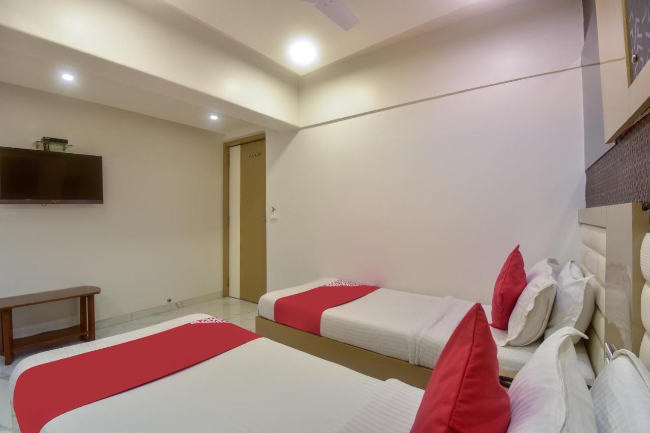 OYO 28893 Hotel Gulf Mumbai Exterior foto
